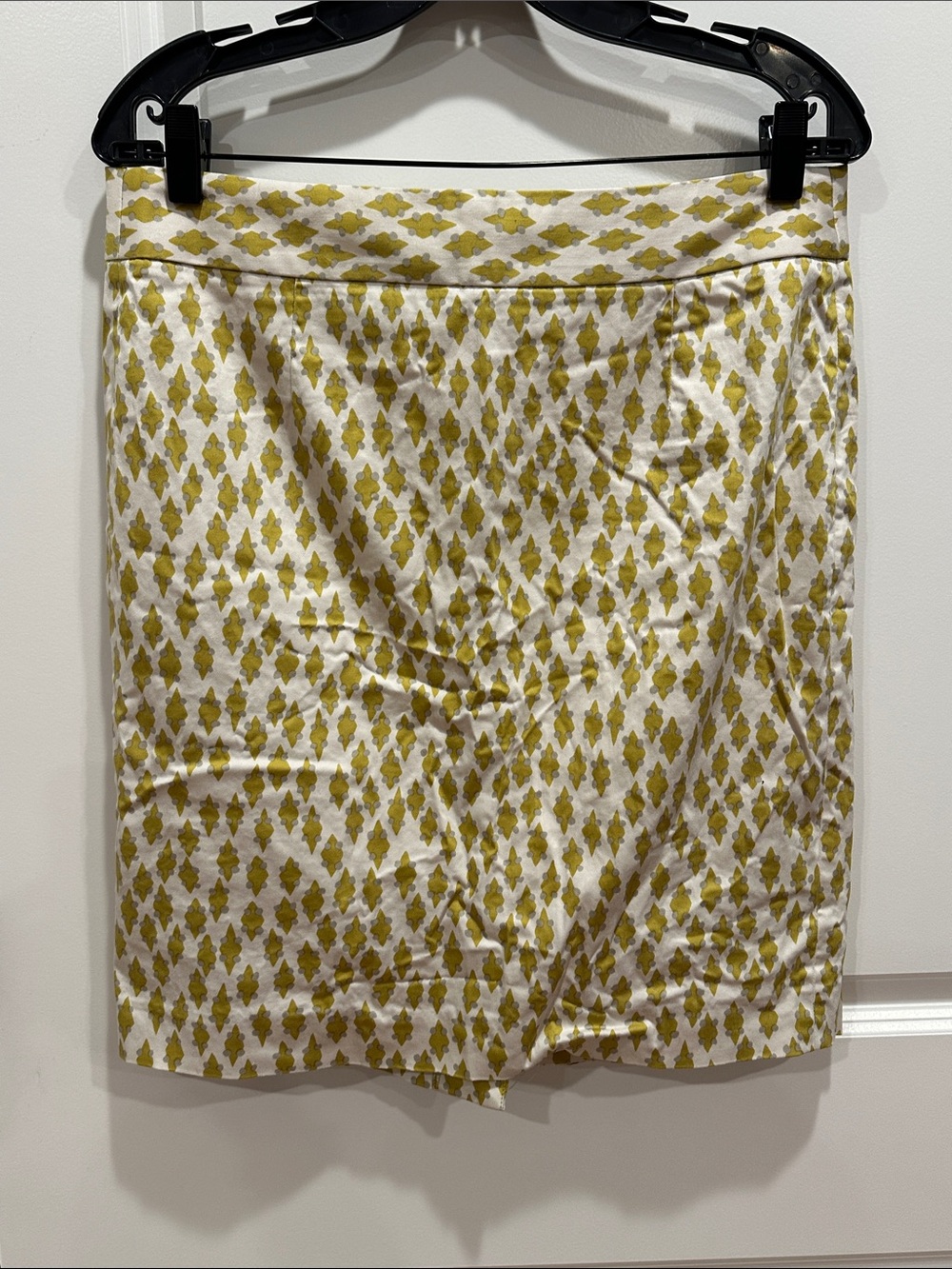 J. Crew White and Olive Green Patterned Pencil Skirt